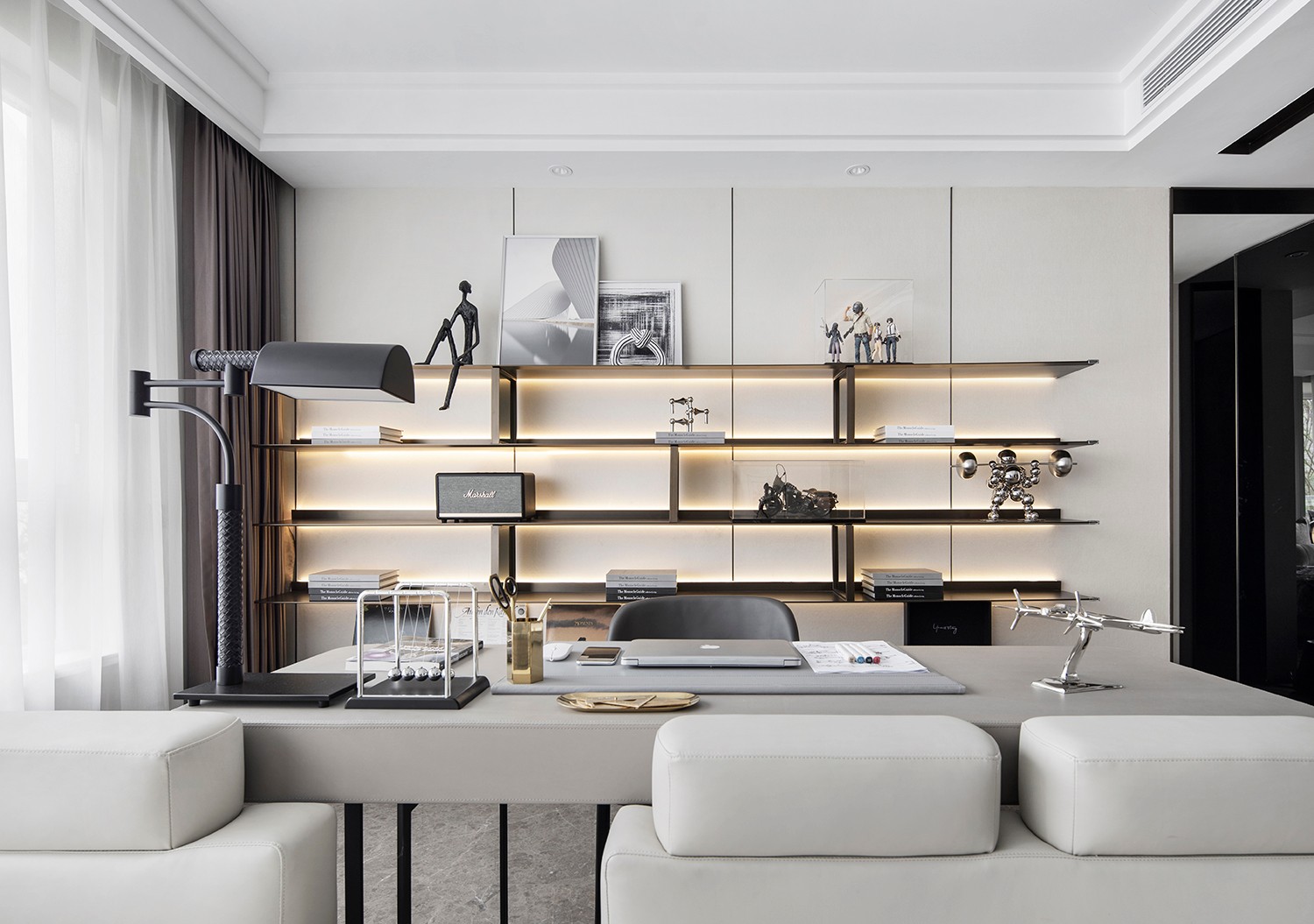 現(xiàn)代輕奢風格家裝設(shè)計室內(nèi)裝修效果圖-書桌