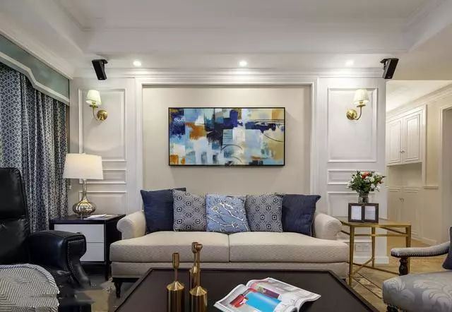 楚雄彝族自治州撥云壹號公館現(xiàn)代簡約風格四居室裝修案例