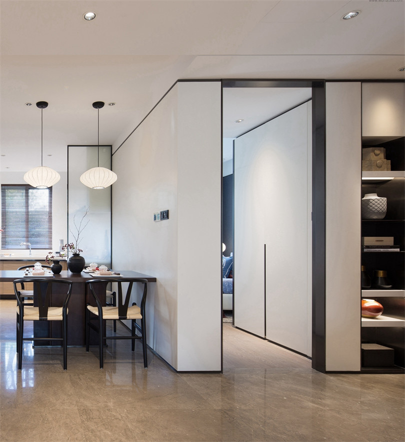 廣州市錦繡香江新中式風(fēng)格四居室裝修案例