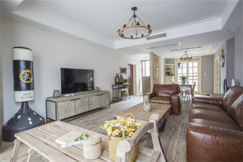 德陽市世家城南1號其他四居室裝修案例