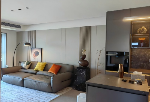 135m&sup2;十八年老房爆改現(xiàn)代簡(jiǎn)約風(fēng)，休閑松弛感滿滿